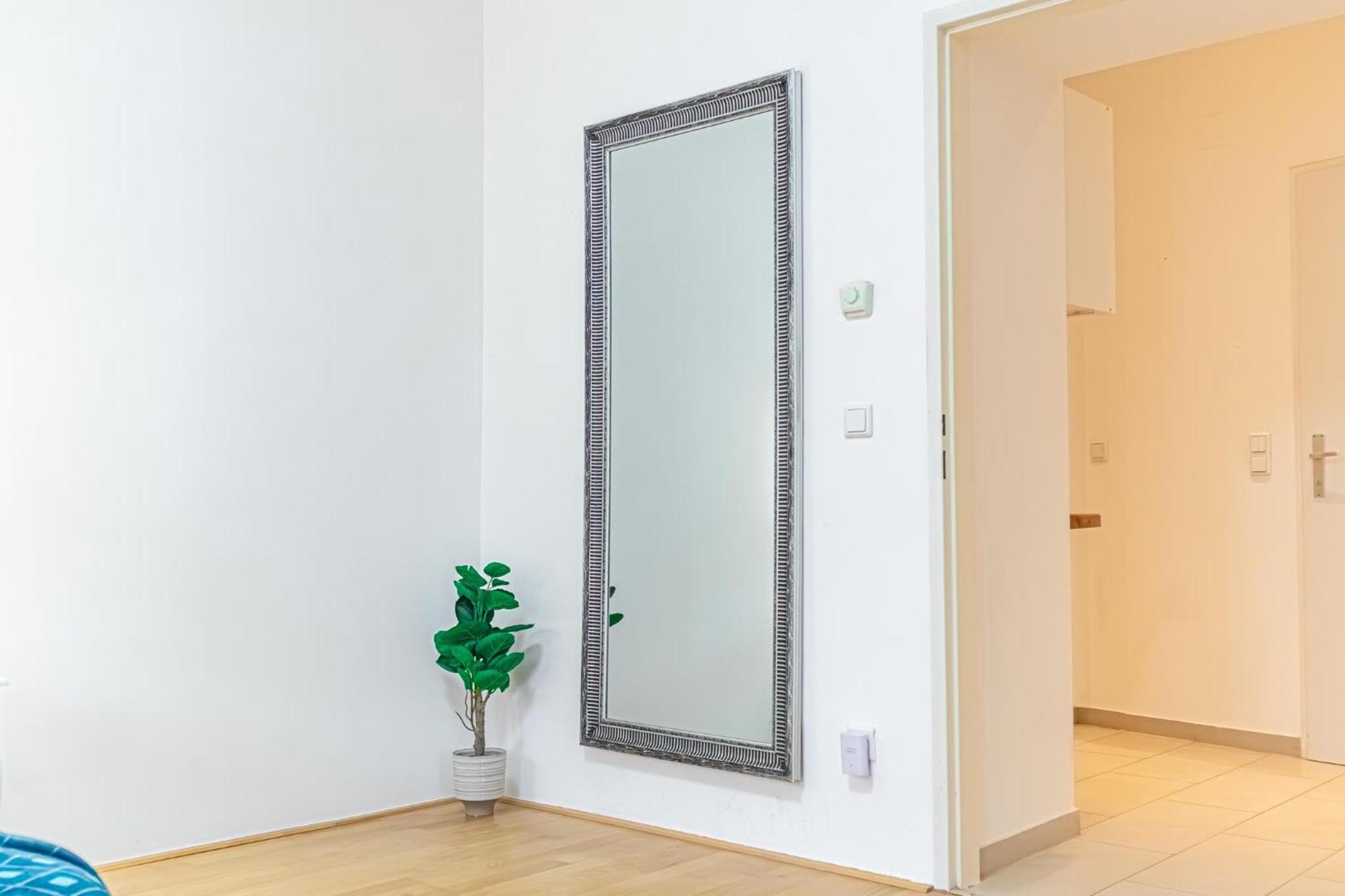 Elegant 2Br Apt.@Wiener Stadthalle/Central Located Exterior photo